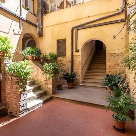 Il Teatro Apartman San Gimignano Kültér fotó
