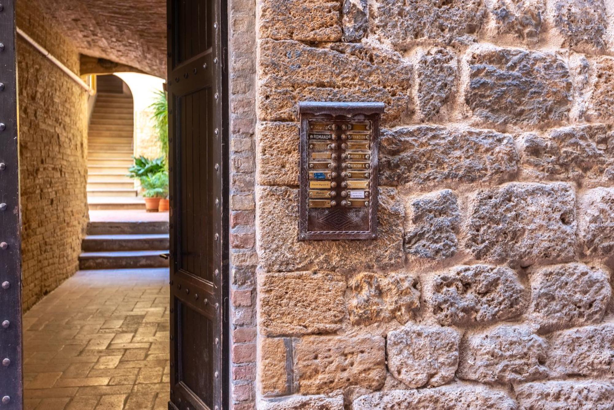 Il Teatro Apartman San Gimignano Kültér fotó