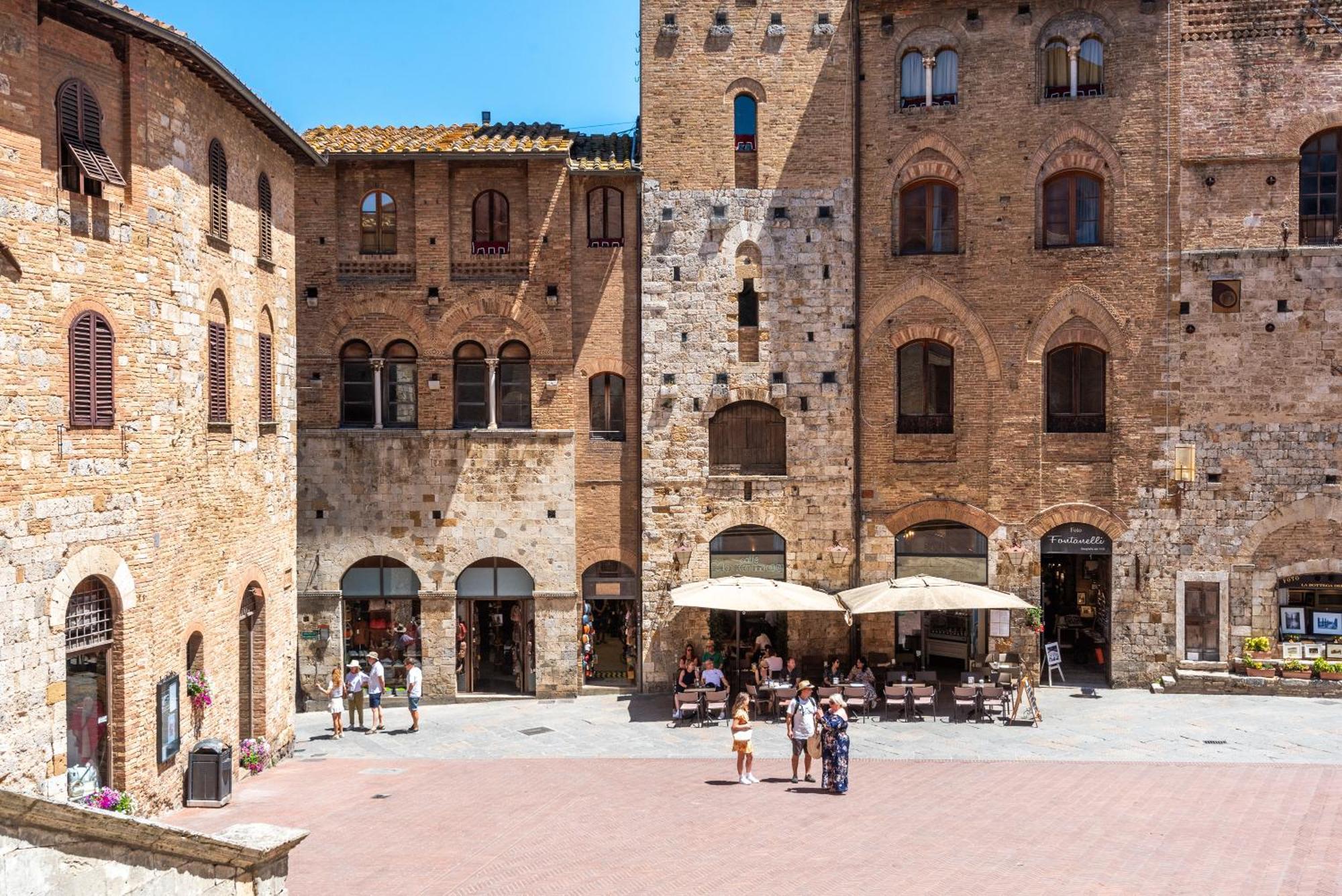 Il Teatro Apartman San Gimignano Kültér fotó